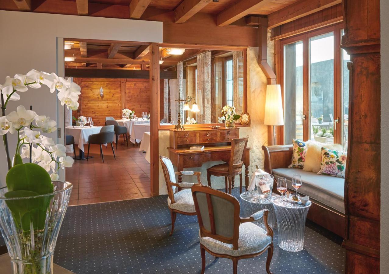 Le Mont-Vully - Hotel Restaurant Haut-Vully Buitenkant foto