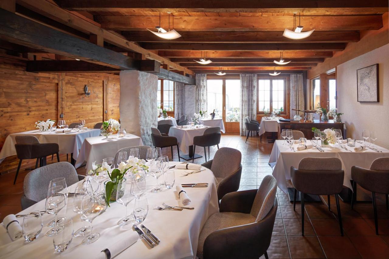 Le Mont-Vully - Hotel Restaurant Haut-Vully Buitenkant foto